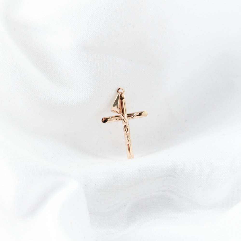 DIJE CRISTO PUNTAS PLANAS