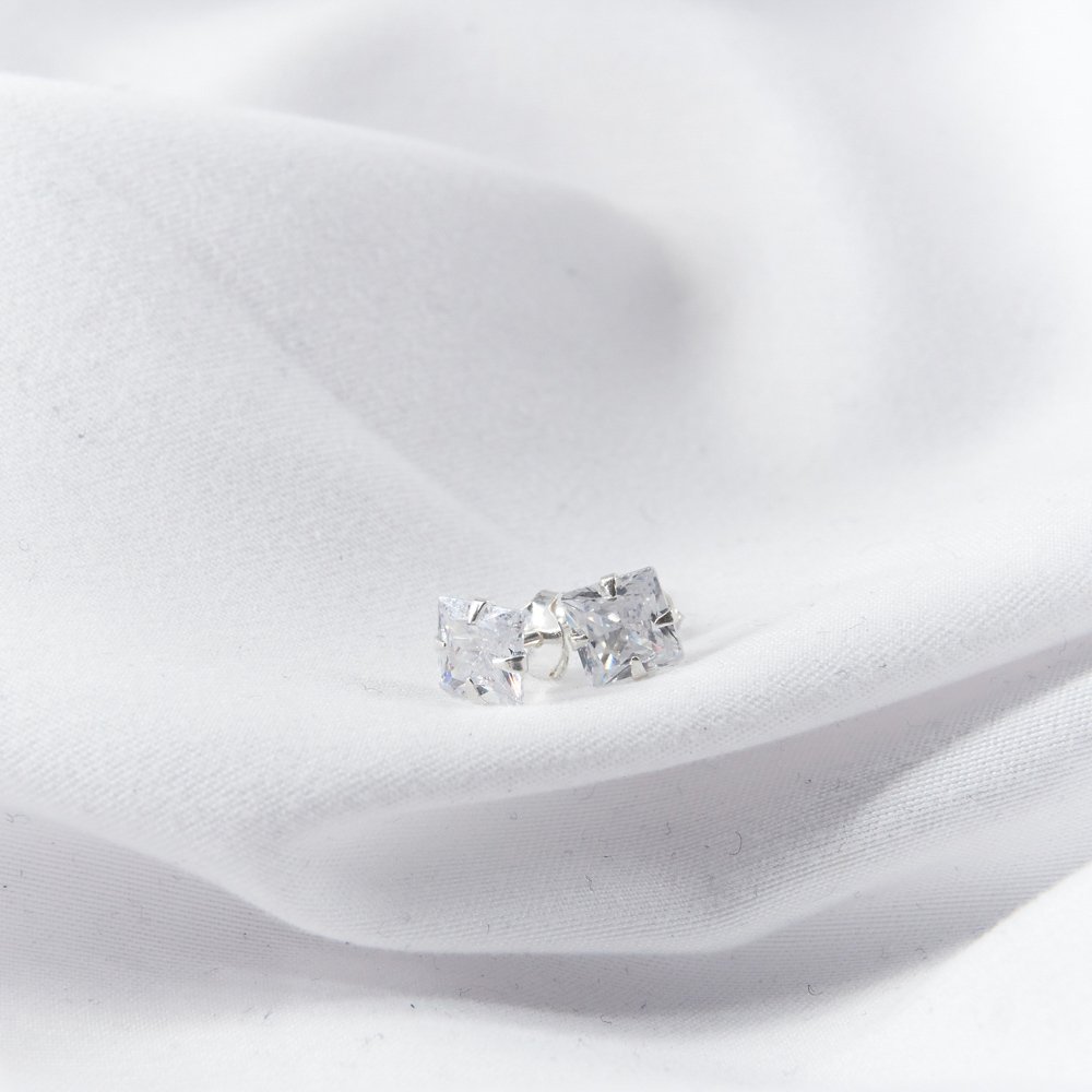 TOPO CRISTAL CUADRADO 6MM