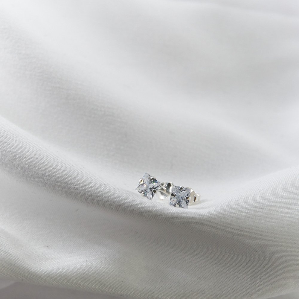 TOPO CRISTAL CUADRADO 6MM