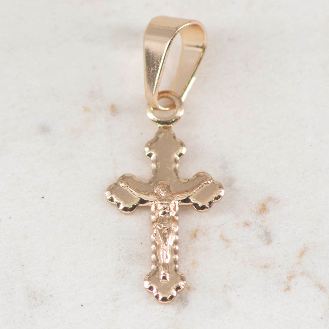 DIJE CRUCIFIJO PUNTAS MEDIANO